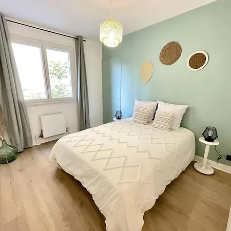 Appartement L'Instant Present - Calme & Elegant Proche Gare à Roanne Extérieur photo